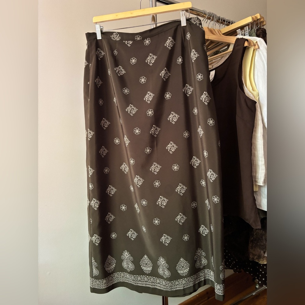 1990s Olive Green Floral Maxi Skirt with Slit